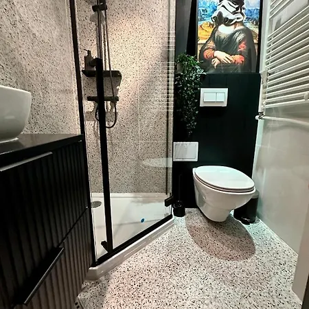 Elegance By Magic Бухарест