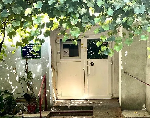 B&B Elegance By Magic Bucureşti