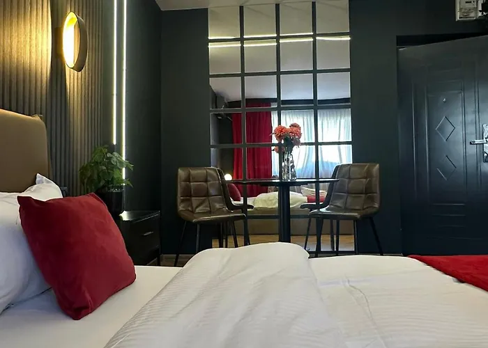 Elegance By Magic Bed & Breakfast