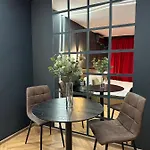 Elegance By Magic Couette-café